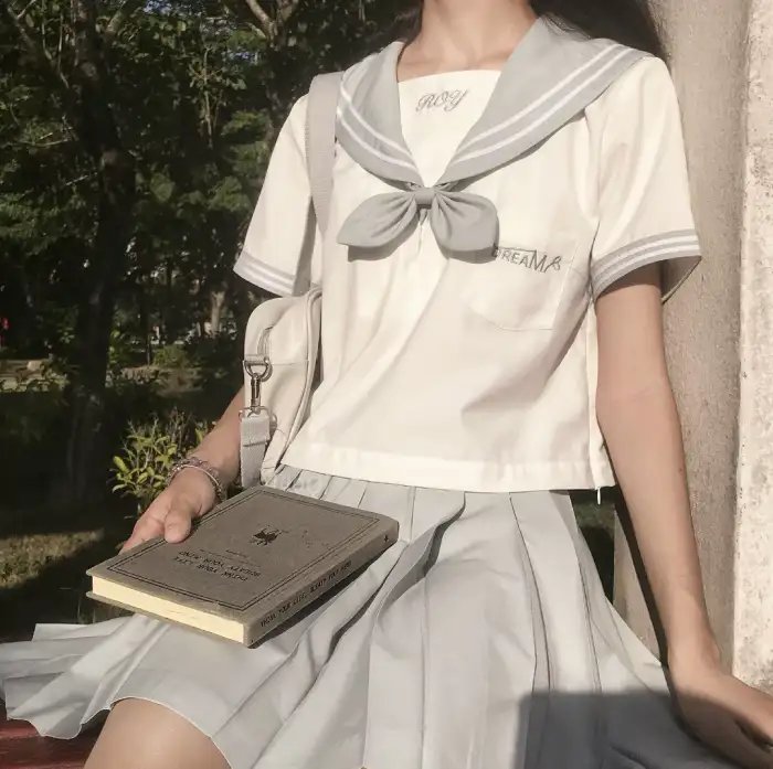无敌的布莱特·本杰明 在线观看封面